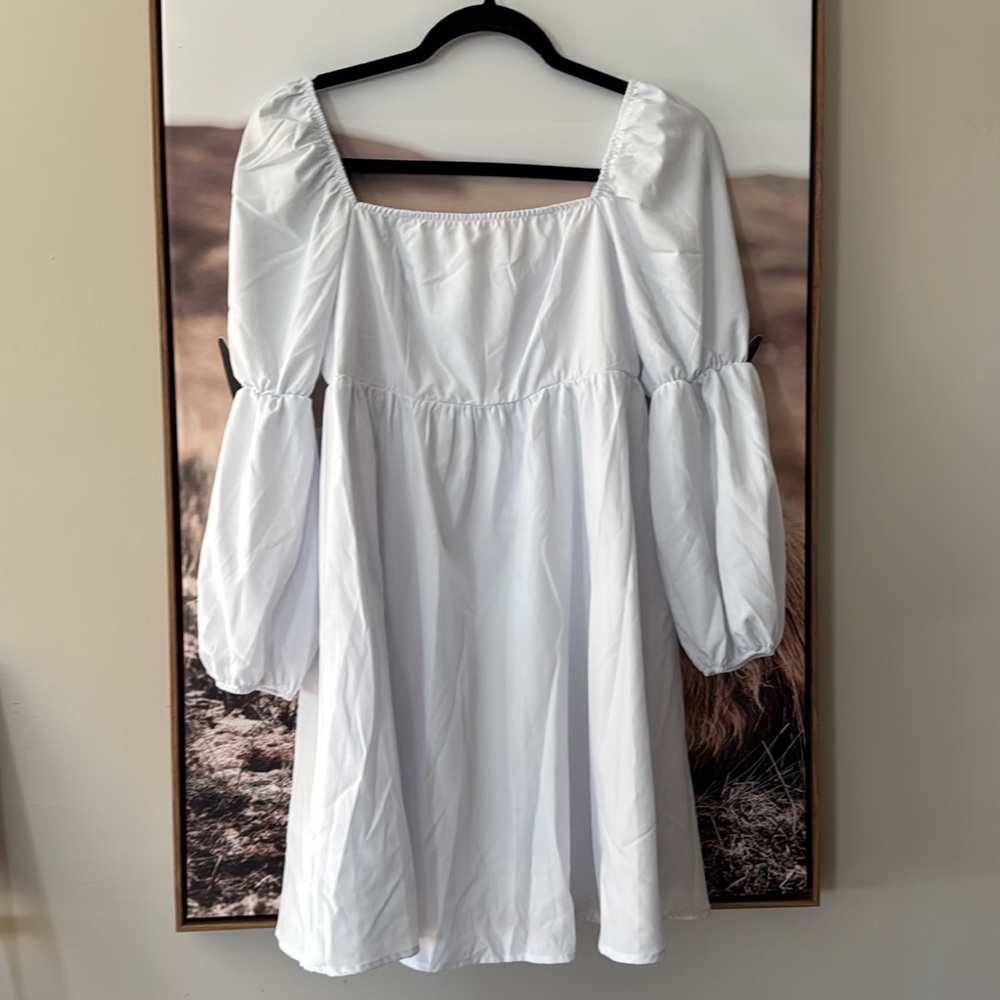 NWT White Puff Sleeve Babydoll Dress